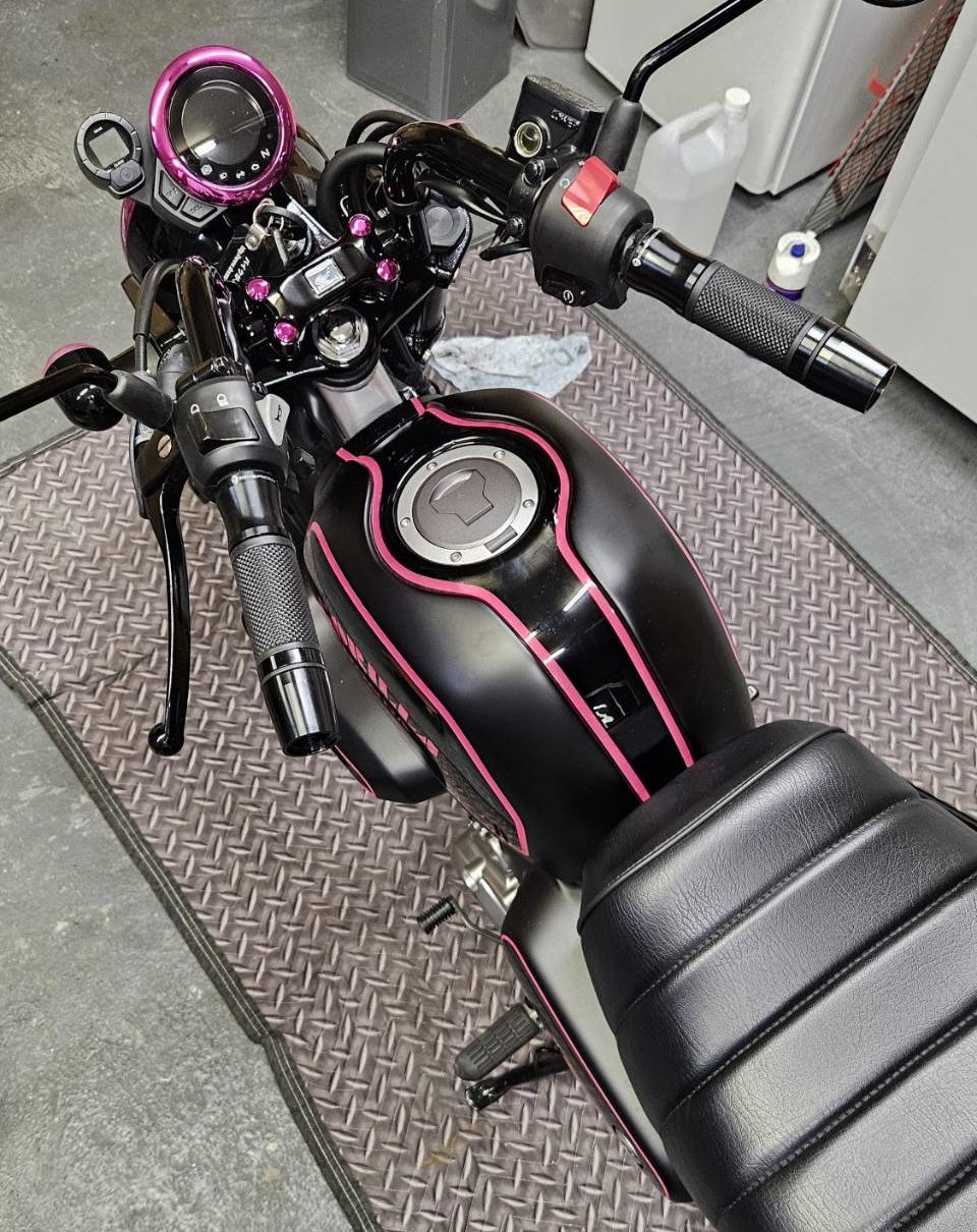 板橋区 バイク カスタム 手綱ハン装着例