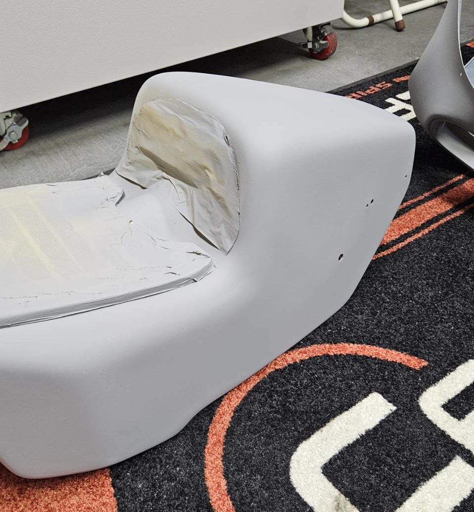 GSX-R750 サフェーサー仕上げ