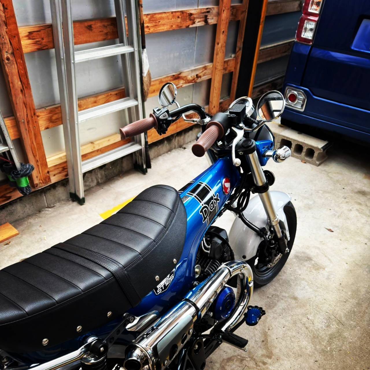 DAX125 カスタム ハンドル