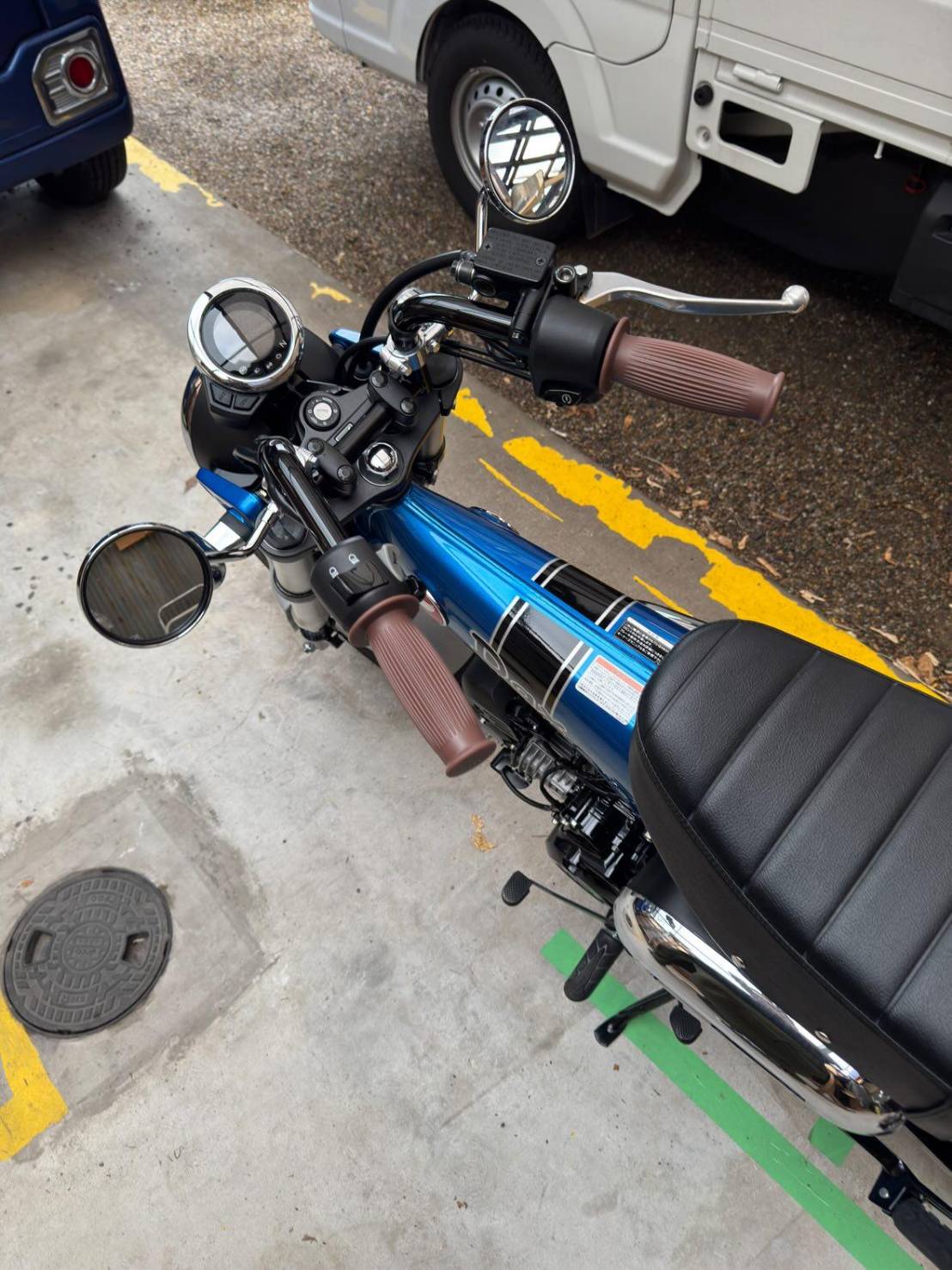 DAX125 手綱ハン装着 フロントビュー